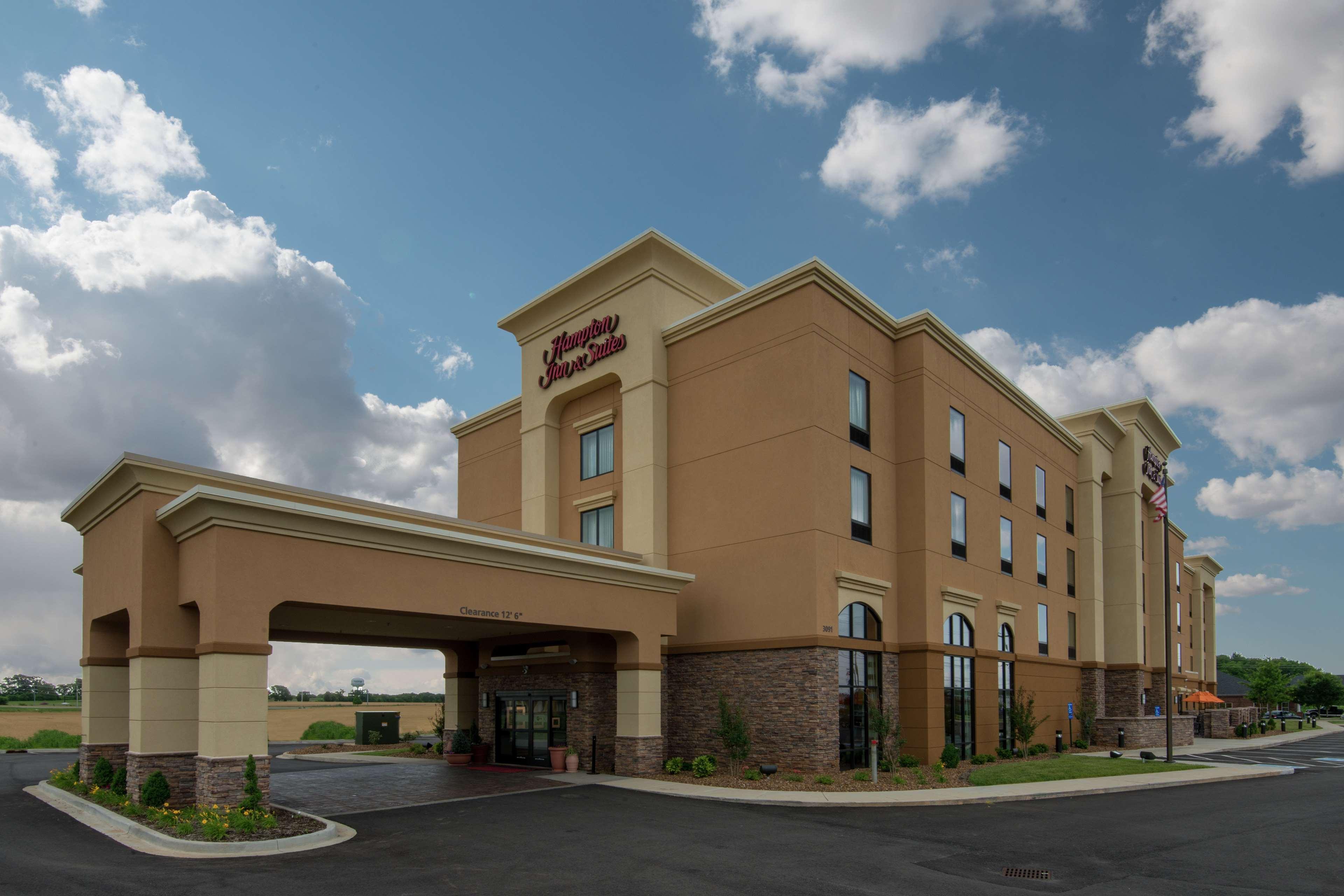 Hampton Inn & Suites Clarksville Exterior foto